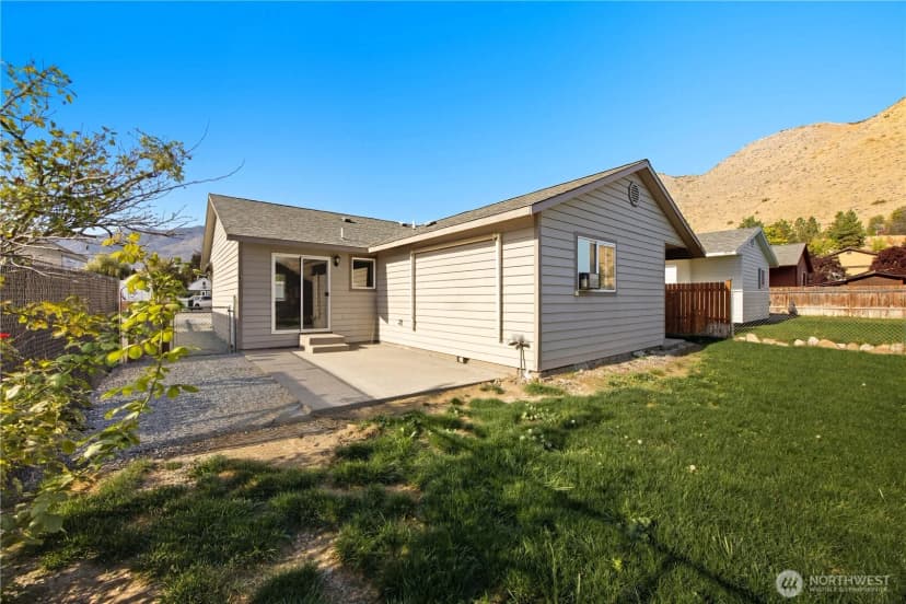 Property photo for 122 Kelly Street, Pateros photo 7