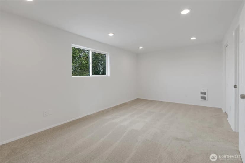 Property photo for 5049 38th Street Ne, Tacoma photo 18