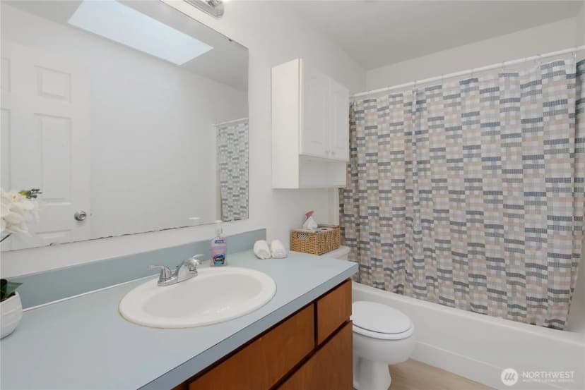 Property photo for 5049 38th Street Ne, Tacoma photo 16