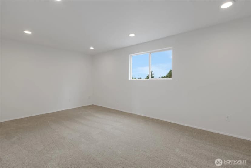Property photo for 5049 38th Street Ne, Tacoma photo 17