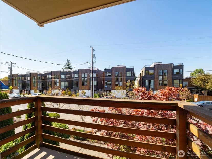 Property photo for 9220 16th Avenue Sw #b, Seattle photo 18