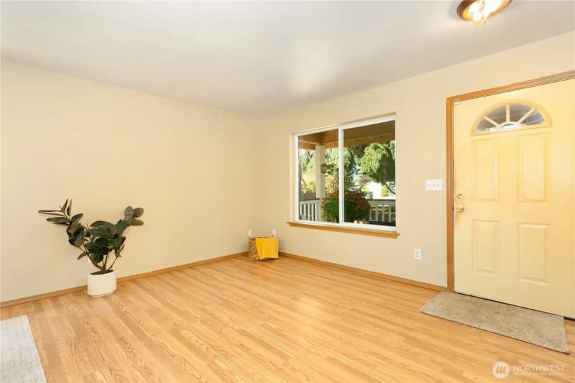 Property photo for 9023 Pepperidge Lane Se, Yelm photo 6
