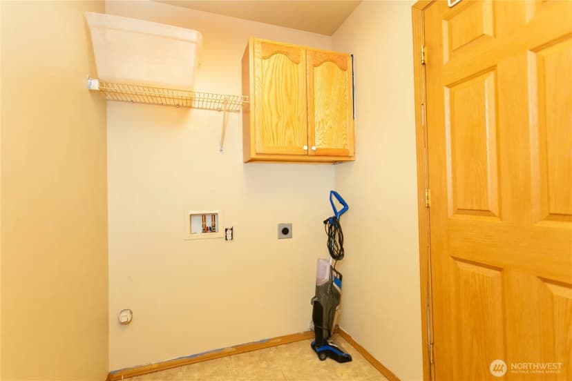 Property photo for 9023 Pepperidge Lane Se, Yelm photo 28