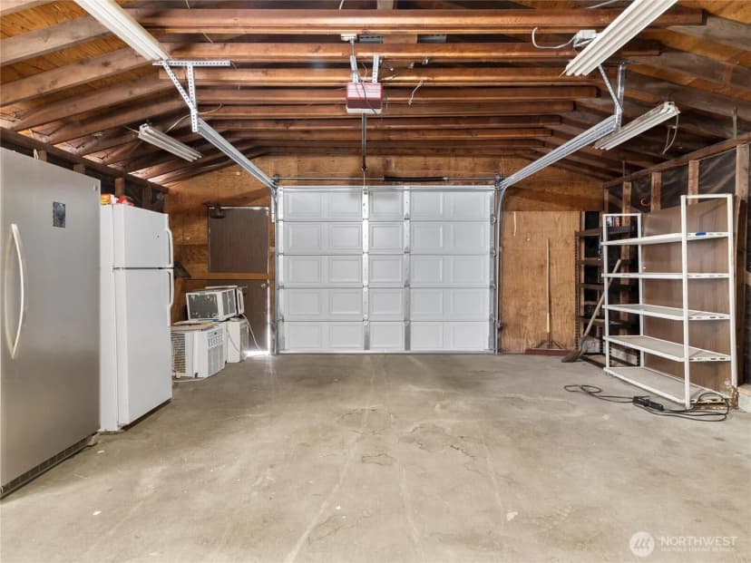 Property photo for 16035 42nd Avenue S, Sea Tac photo 35