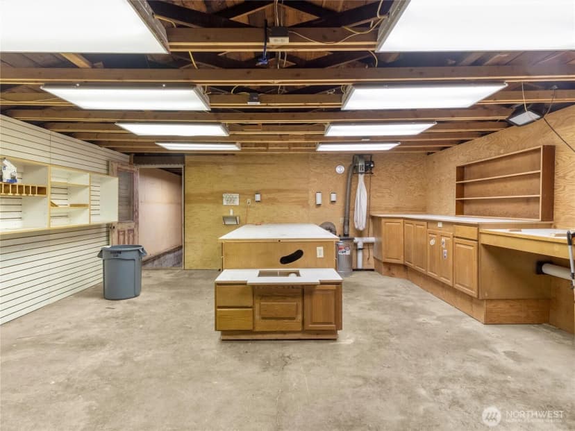 Property photo for 16035 42nd Avenue S, Sea Tac photo 36
