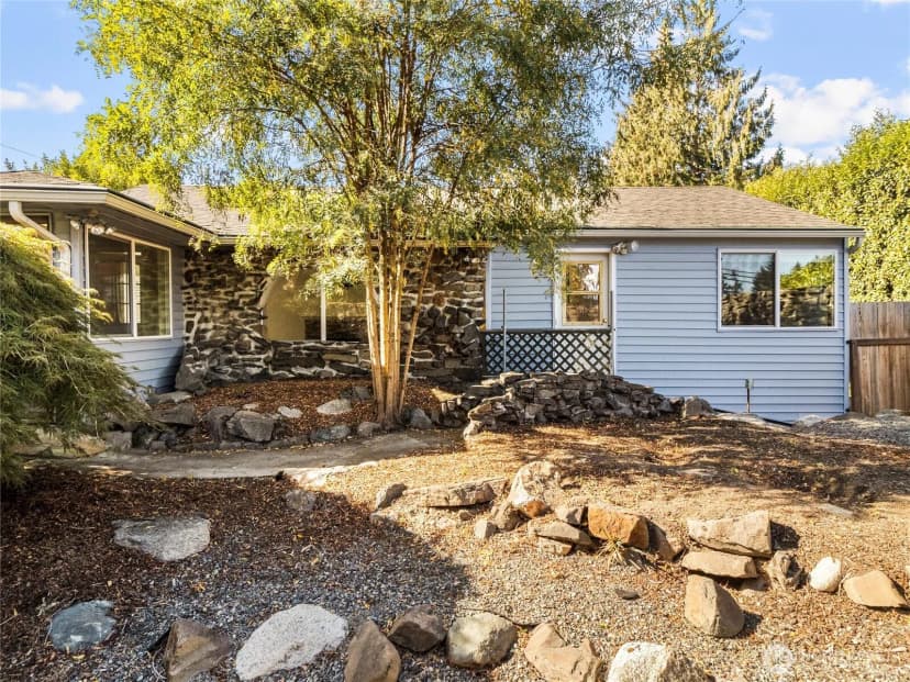 Property photo for 16035 42nd Avenue S, Sea Tac photo 28