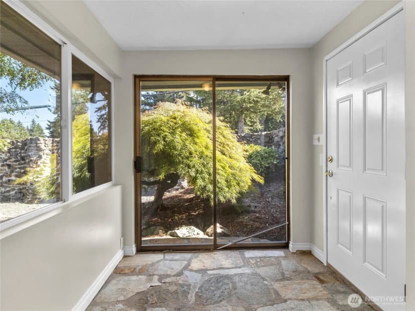 Property photo for 16035 42nd Avenue S, Sea Tac photo 19