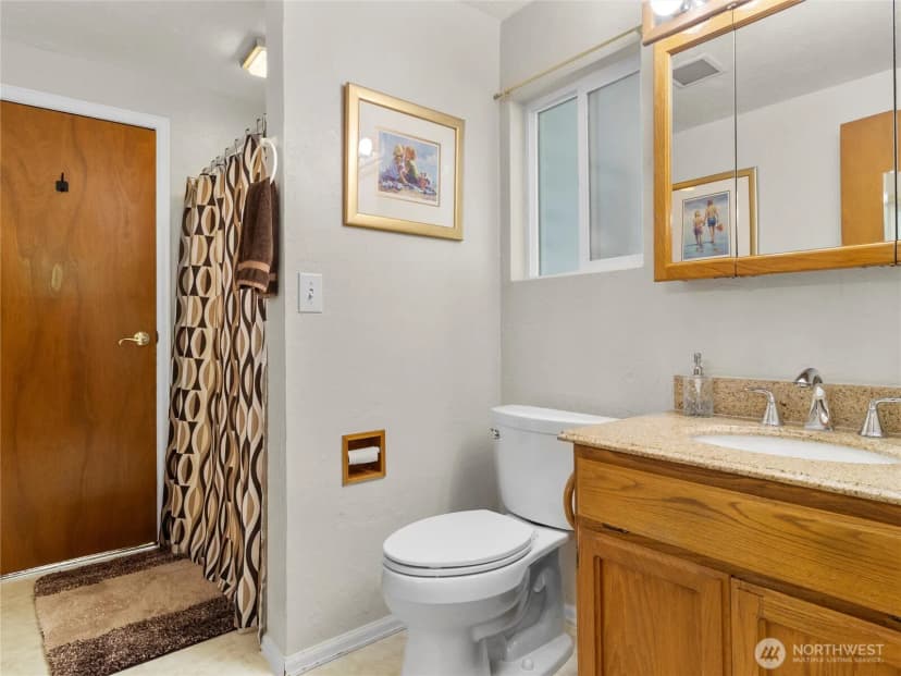 Property photo for 16035 42nd Avenue S, Sea Tac photo 12