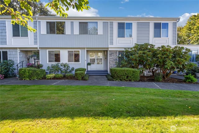Property photo for 8636 Onyx Drive Sw #c, Lakewood