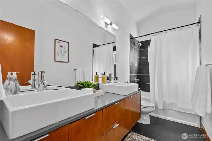 Property photo for 1506 Sw 44th Ave #b, Seattle photo 28