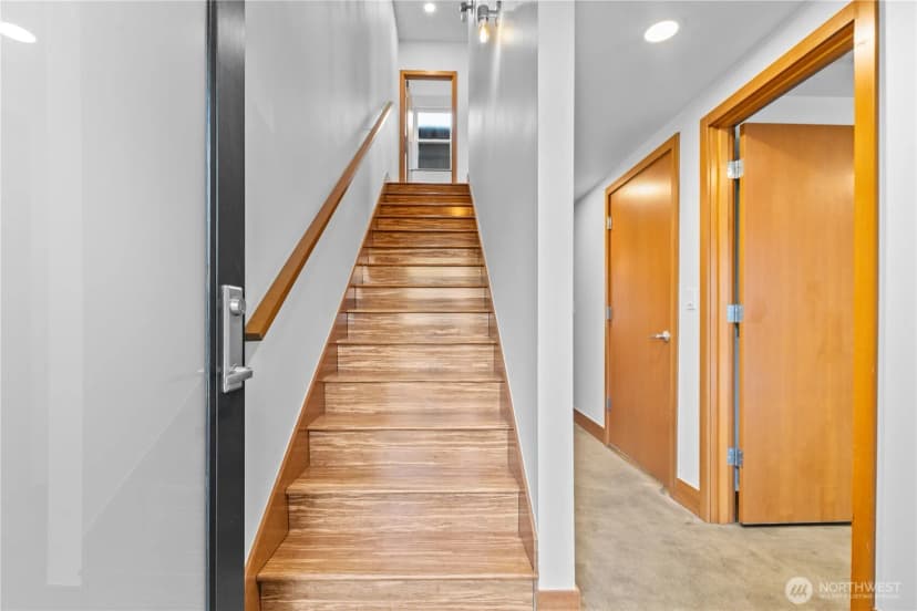 Property photo for 1506 Sw 44th Ave #b, Seattle photo 14
