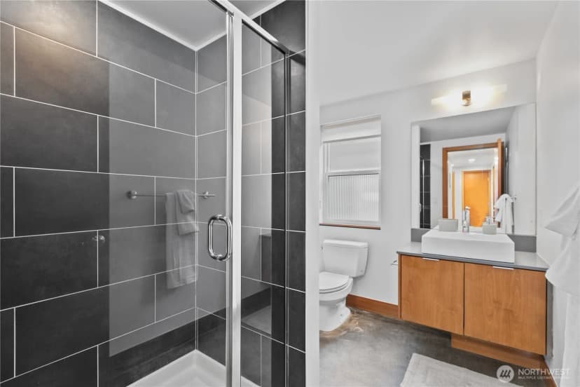Property photo for 1506 Sw 44th Ave #b, Seattle photo 12