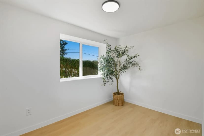 Property photo for 5903 241st Street Sw, Mountlake Terrace photo 20