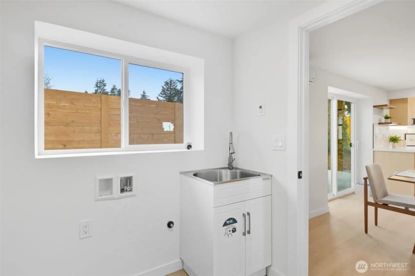 Property photo for 5903 241st Street Sw, Mountlake Terrace photo 22