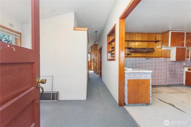 Property photo for 111 4th Avenue Sw, Pacific photo 3