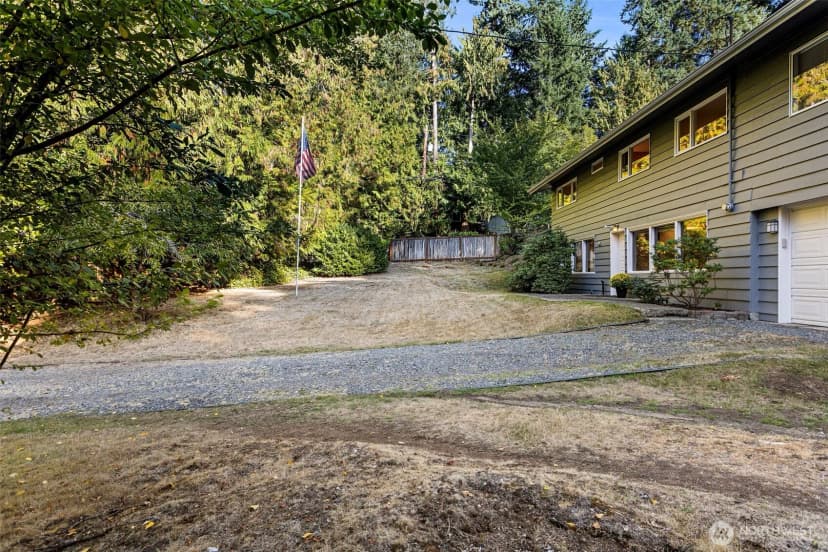 Property photo for 24212 92nd Avenue W, Edmonds photo 30