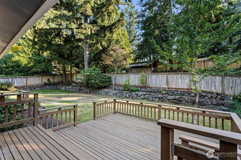 Property photo for 24212 92nd Avenue W, Edmonds photo 27