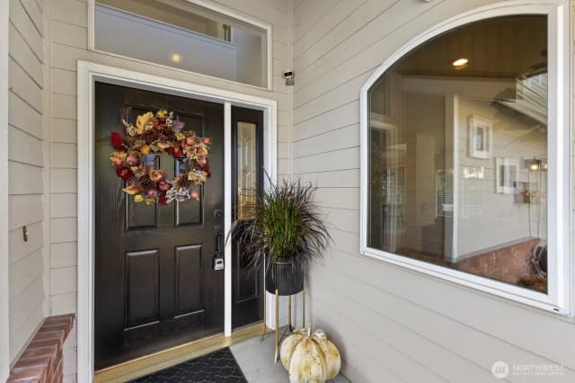 Property photo for 14649 138th Way Ne, Woodinville photo 2