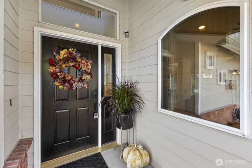 Property photo for 14649 138th Way Ne, Woodinville photo 2