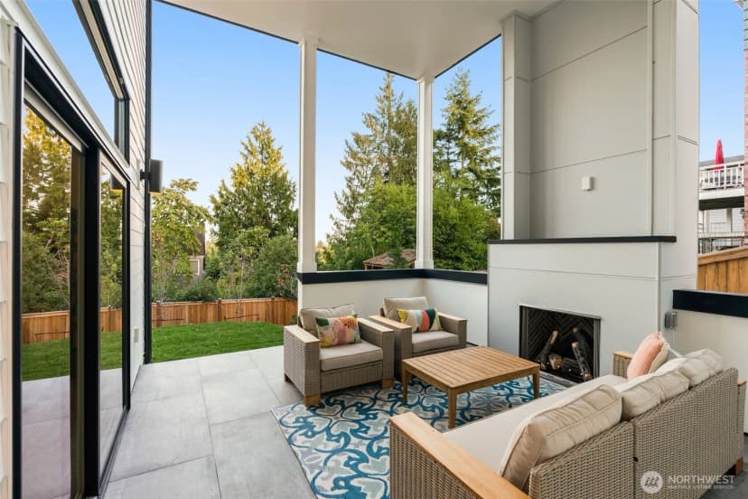Property photo for 6032 50th Avenue Ne, Seattle photo 28