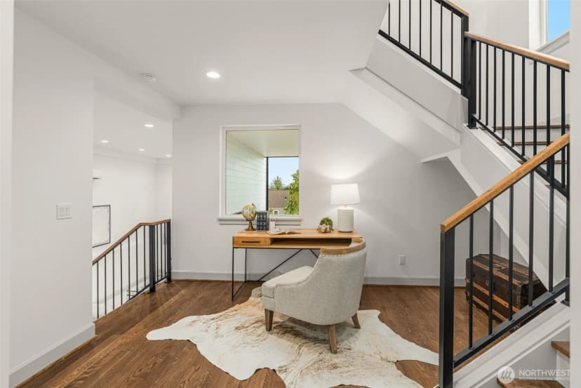 Property photo for 6032 50th Avenue Ne, Seattle photo 15