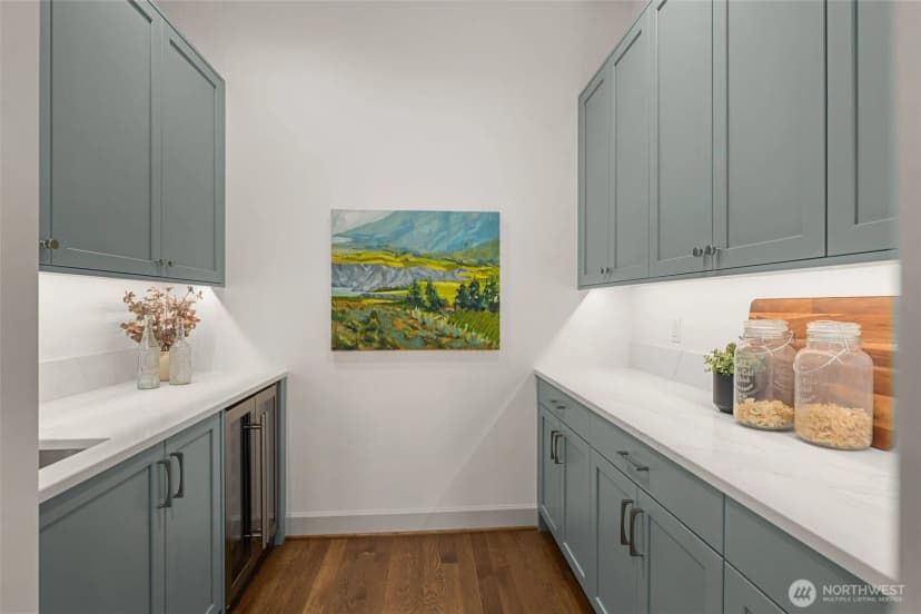 Property photo for 6032 50th Avenue Ne, Seattle photo 8