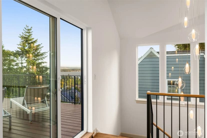 Property photo for 6032 50th Avenue Ne, Seattle photo 27