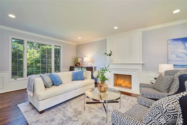 Property photo for 15746 Ne 143rd Place, Woodinville photo 4
