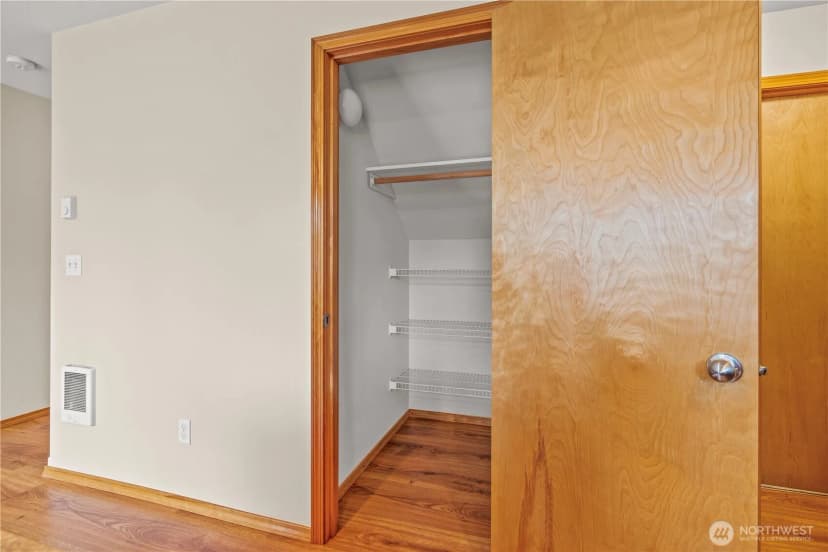 Property photo for 4114 S 67th St, Tacoma photo 14