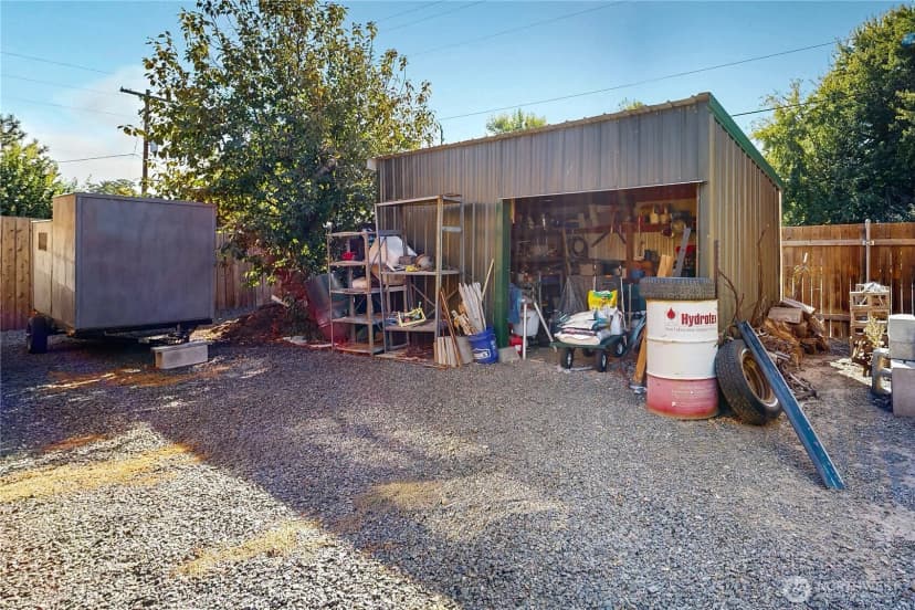 Property photo for 165 Harmon Street, Waitsburg photo 31