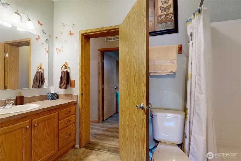 Property photo for 165 Harmon Street, Waitsburg photo 22