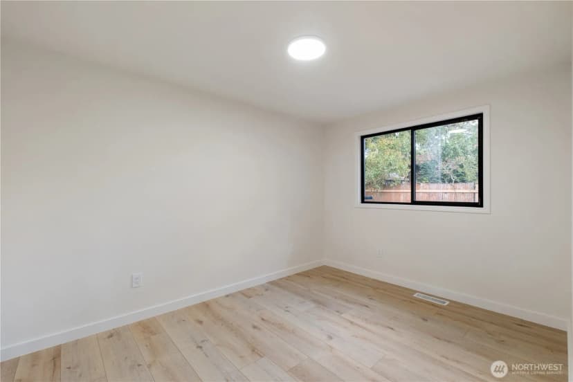 Property photo for 12828 Se 186th Place, Renton photo 17