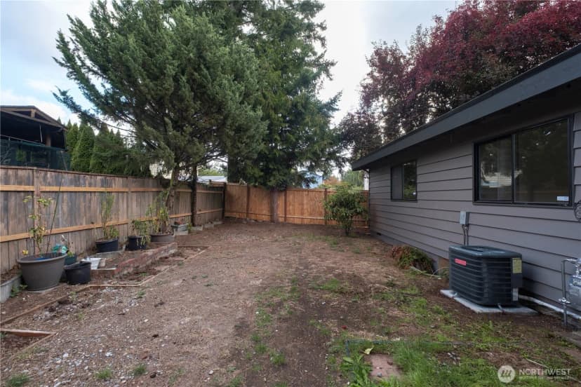 Property photo for 12828 Se 186th Place, Renton photo 34