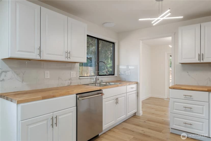 Property photo for 12828 Se 186th Place, Renton photo 23