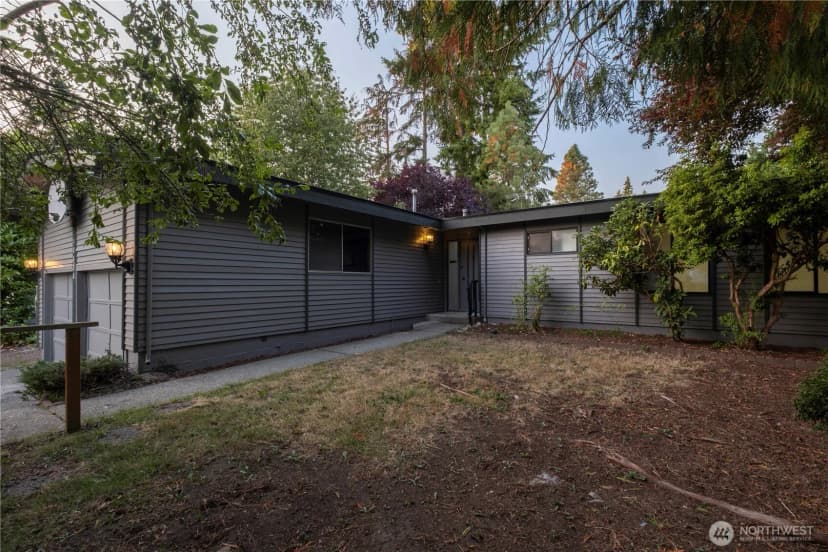Property photo for 12828 Se 186th Place, Renton