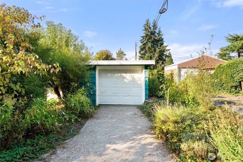 Property photo for 1804 S 107th Street, Seattle photo 27