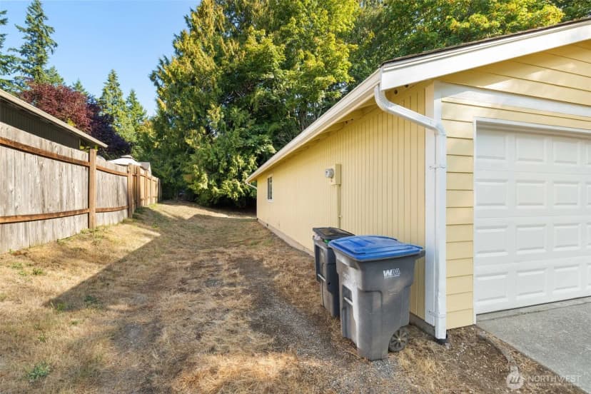 Property photo for 3365 Se Carmae, Port Orchard photo 22