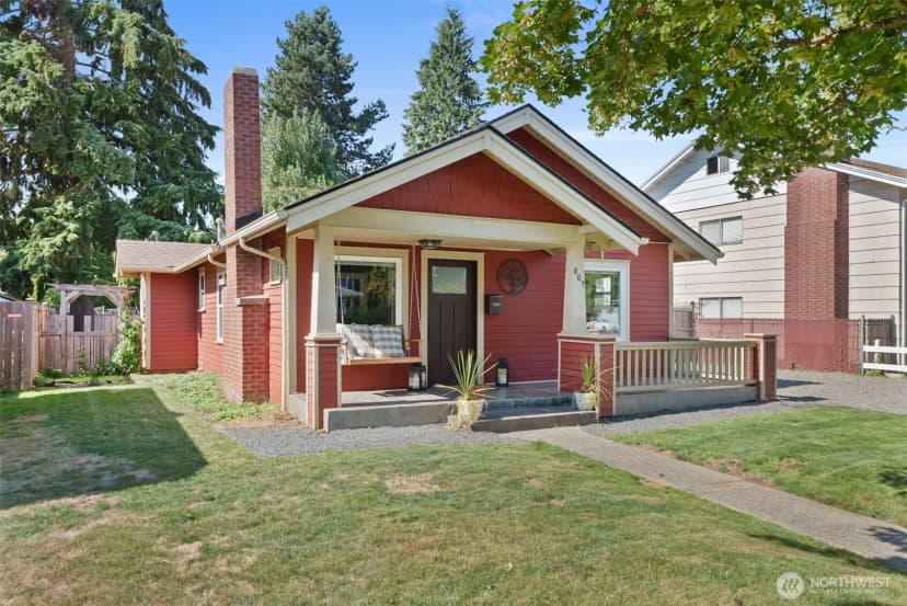 Property photo for 807 S Pearl Street, Centralia photo 4