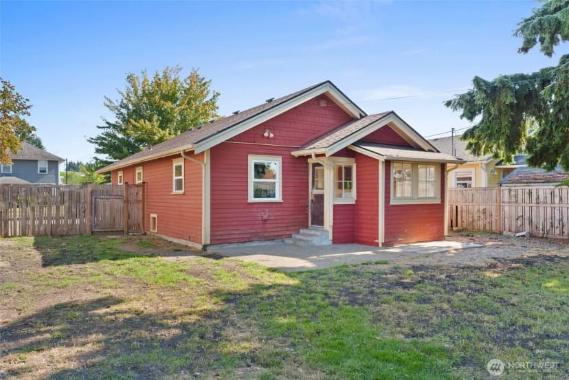 Property photo for 807 S Pearl Street, Centralia photo 23