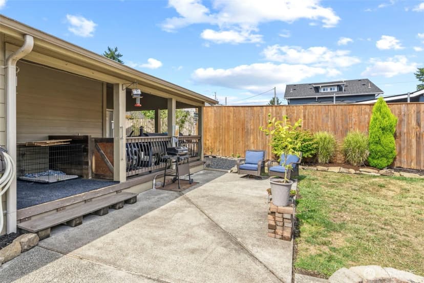 Property photo for 800 N 10th Avenue, Kelso photo 25