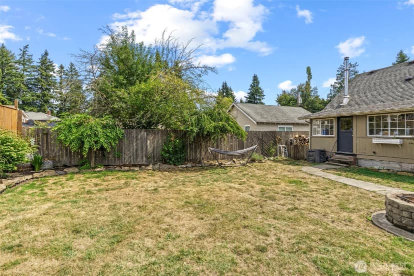 Property photo for 800 N 10th Avenue, Kelso photo 26