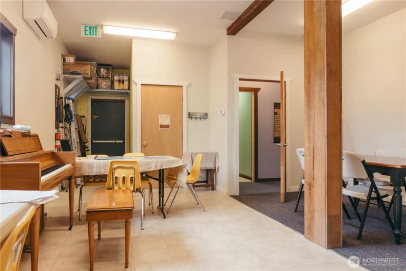 Property photo for 451 Fifth Avenue, Forks photo 19