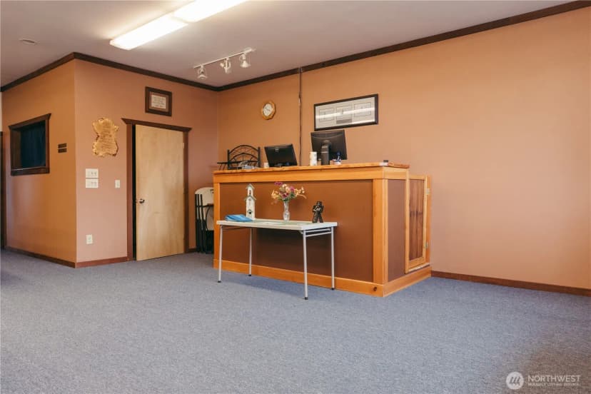 Property photo for 451 Fifth Avenue, Forks photo 6
