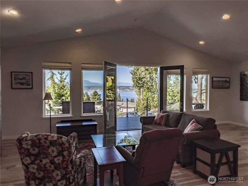 Property photo for 3232 Cape George Road, Port Townsend photo 24