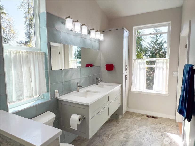 Property photo for 3232 Cape George Road, Port Townsend photo 18