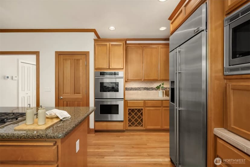 Property photo for 14208 Se 90th Street, Newcastle photo 11