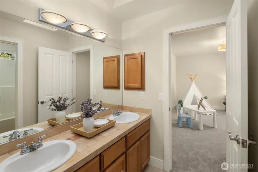 Property photo for 14208 Se 90th Street, Newcastle photo 33
