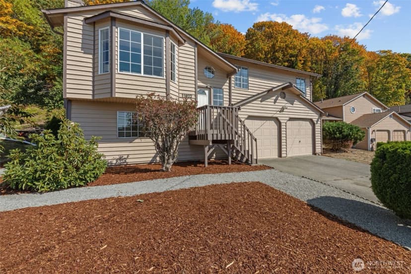 Property photo for 11822 56th Place S, Seattle