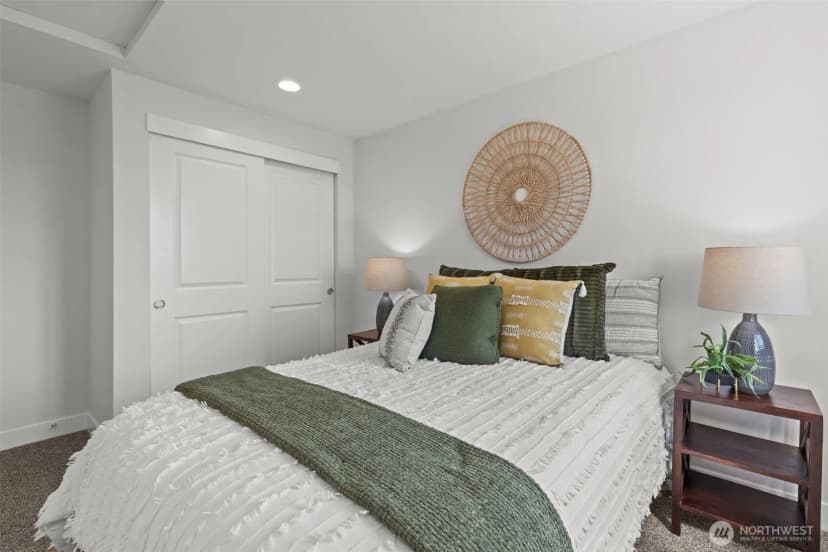 Property photo for 11822 56th Place S, Seattle photo 21