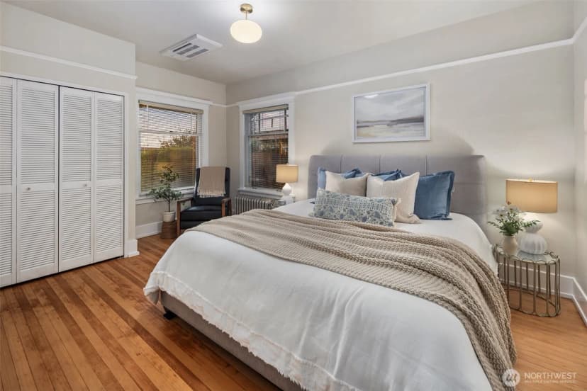 Property photo for 2513 11th Avenue W, Seattle photo 19
